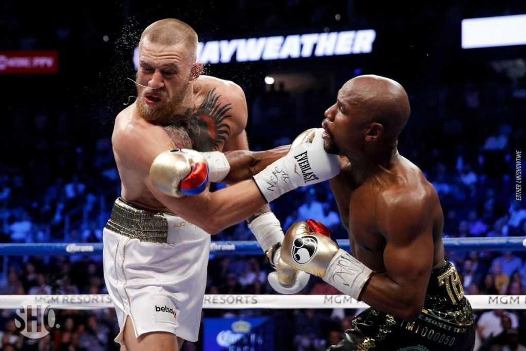 Floyd Punches Mcgregor 